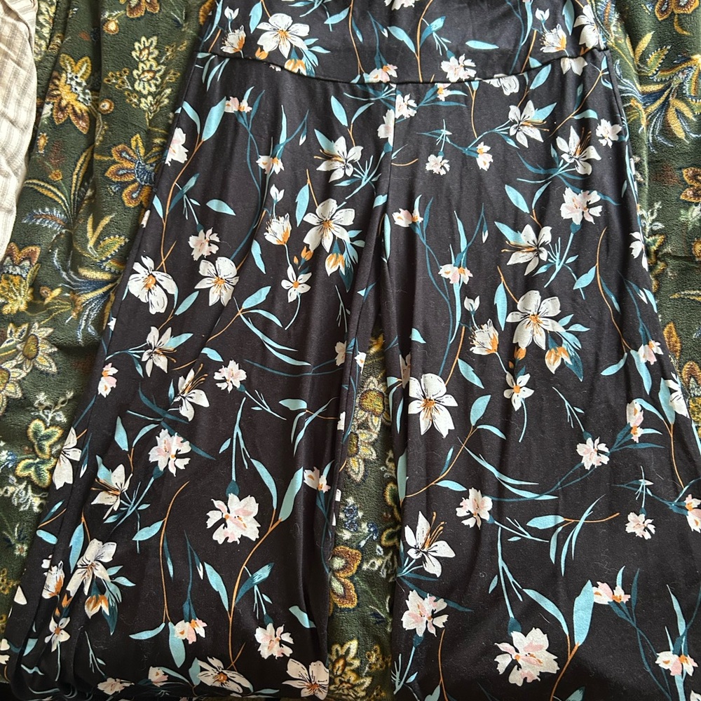Floral Wide-Leg Pants